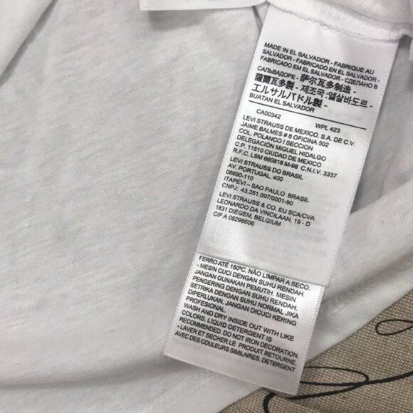 Levi's White Crop Top with Blue and Pink Logo - Picture 5 of 7